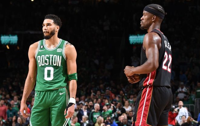 不断撕扯狼 不断撕扯狼